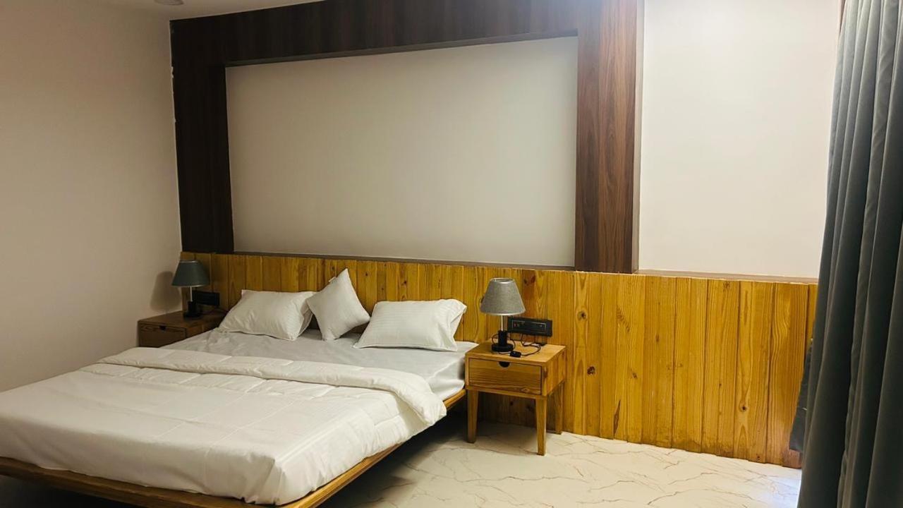 Fun O Farm Luxury Farm Villa อินดอร์ ภายนอก รูปภาพ