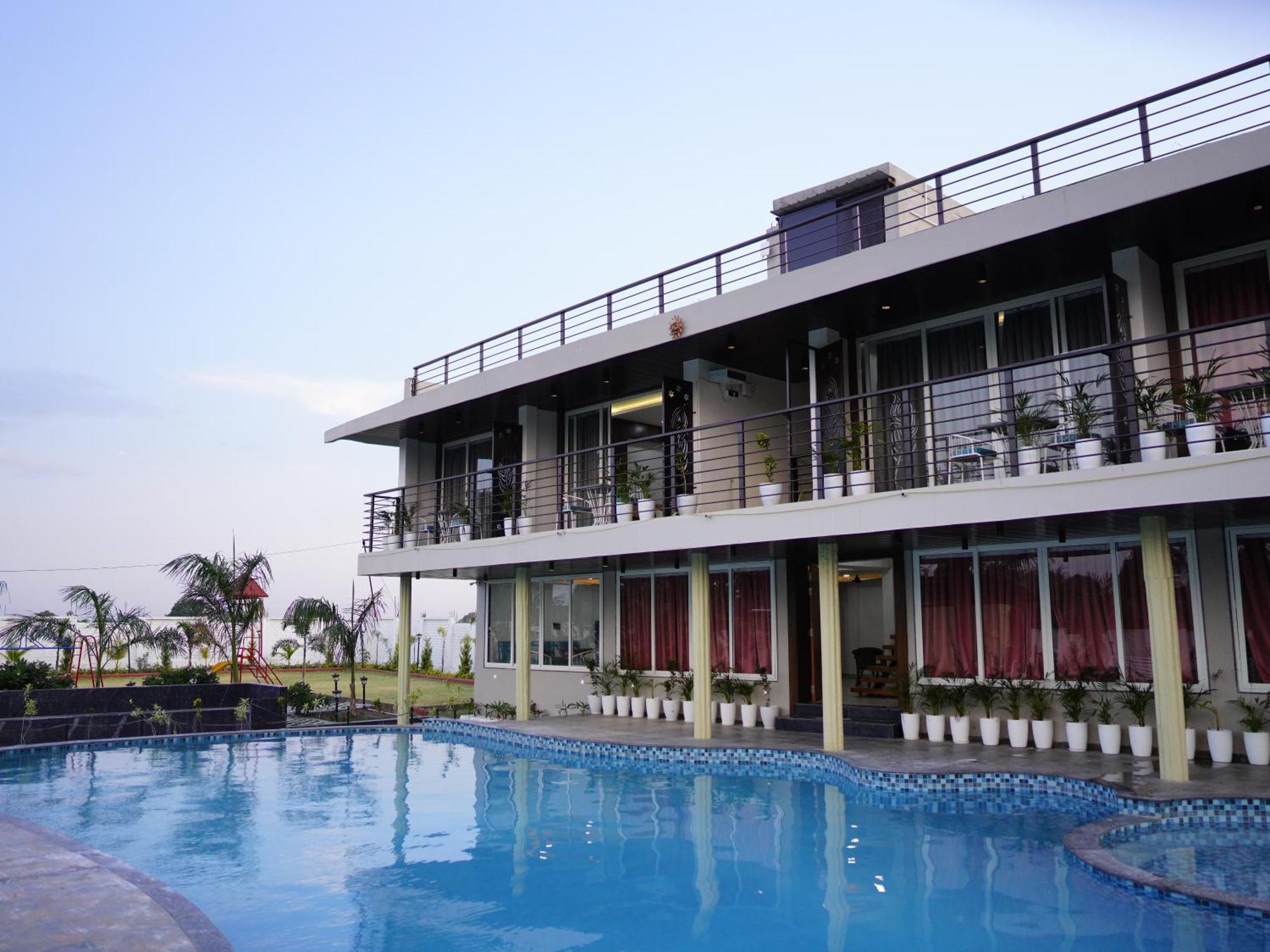 Fun O Farm Luxury Farm Villa อินดอร์ ภายนอก รูปภาพ