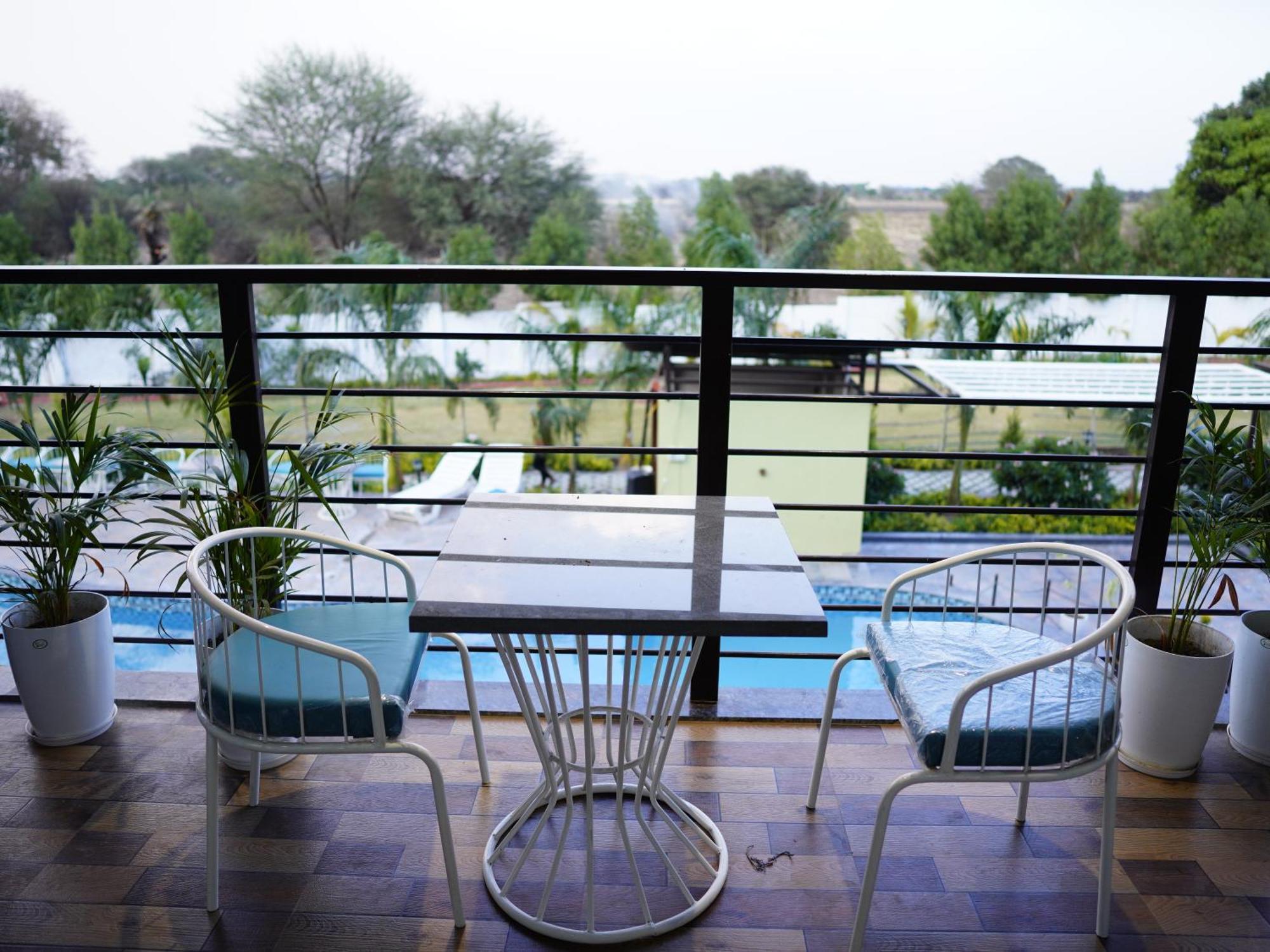 Fun O Farm Luxury Farm Villa อินดอร์ ภายนอก รูปภาพ