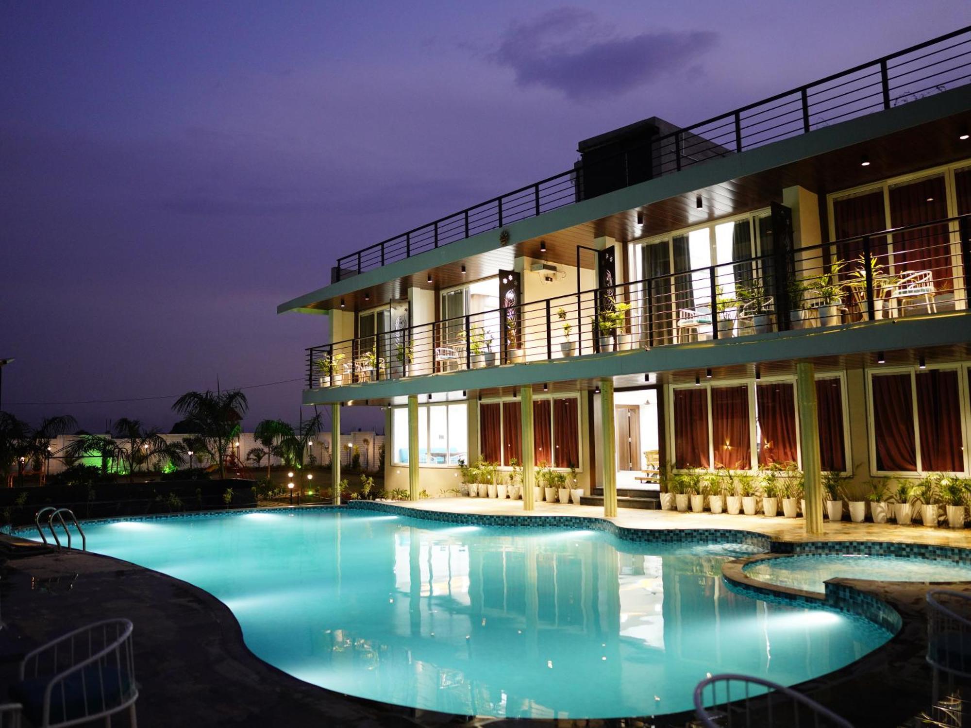 Fun O Farm Luxury Farm Villa อินดอร์ ภายนอก รูปภาพ